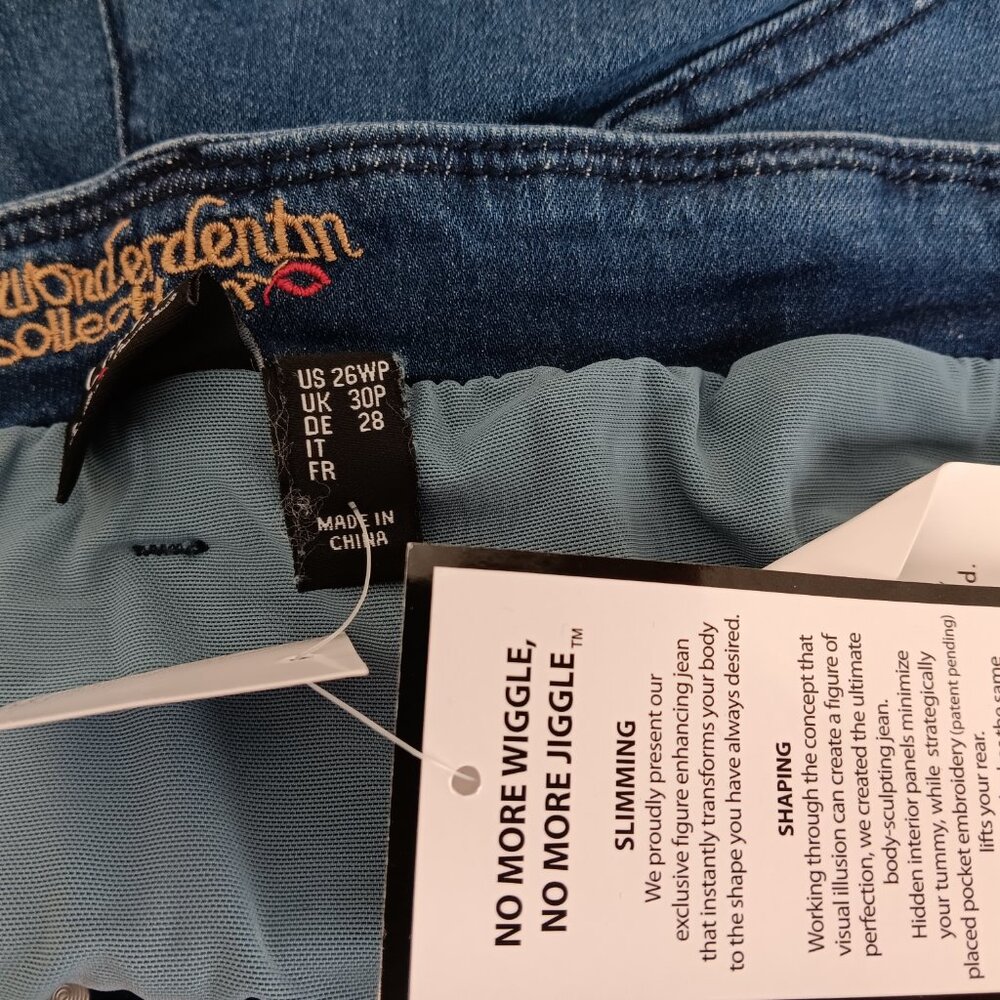 Women With Control Petite Wonder Denim Kick Flare Jeans ,midwash Sz 26WP a599465 - Picture 2 of 5